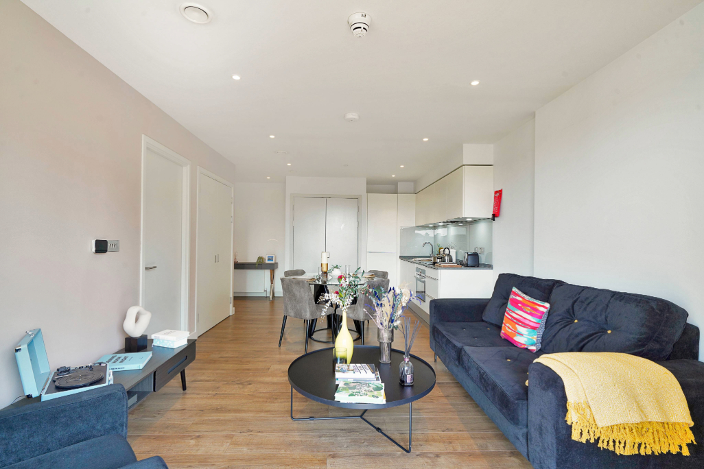 Image 2: Raglan House, London, SE1 6TJ