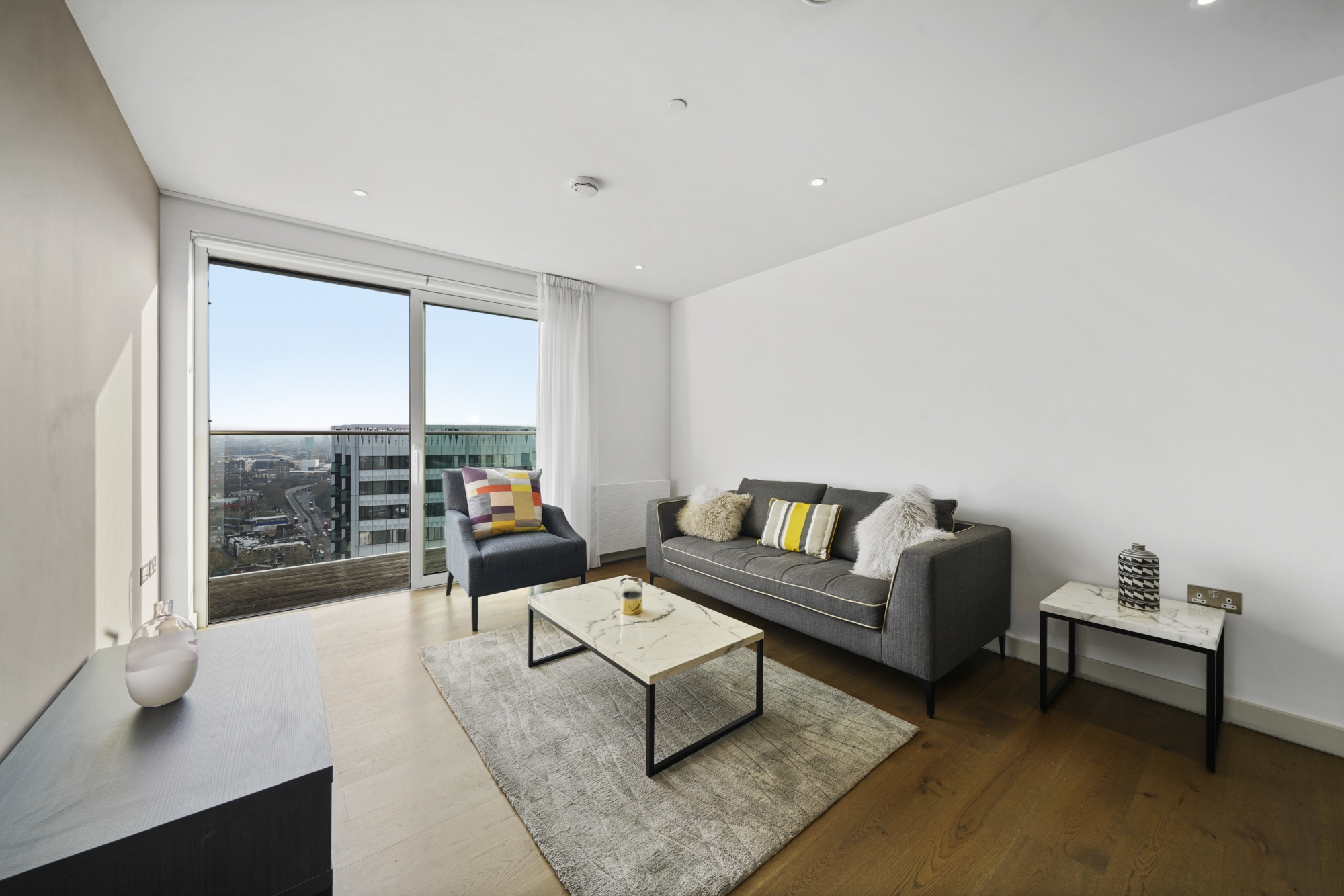 Image 1: Raglan House, London, SE1 6TJ