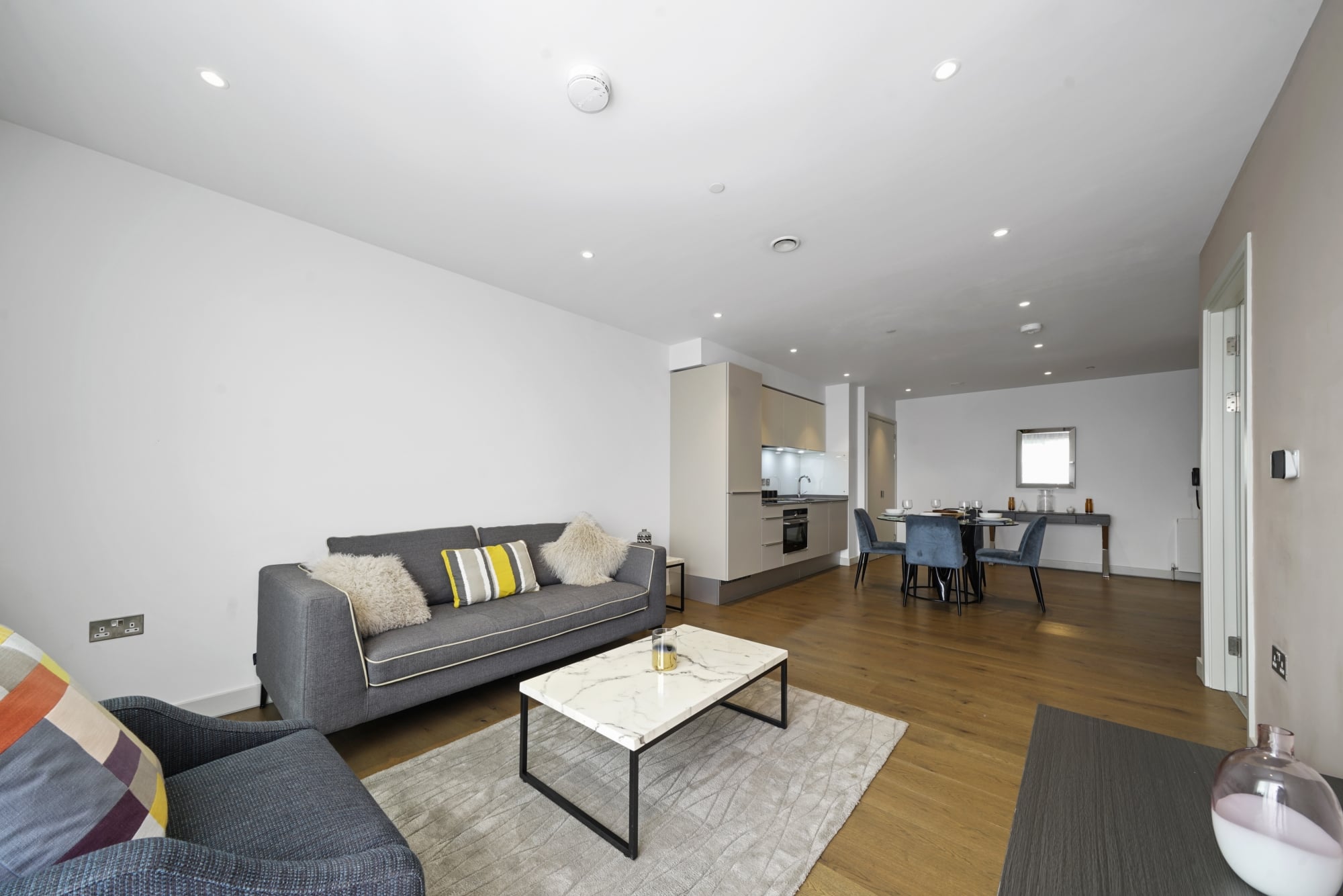 Image 2: Raglan House, London, SE1 6TJ