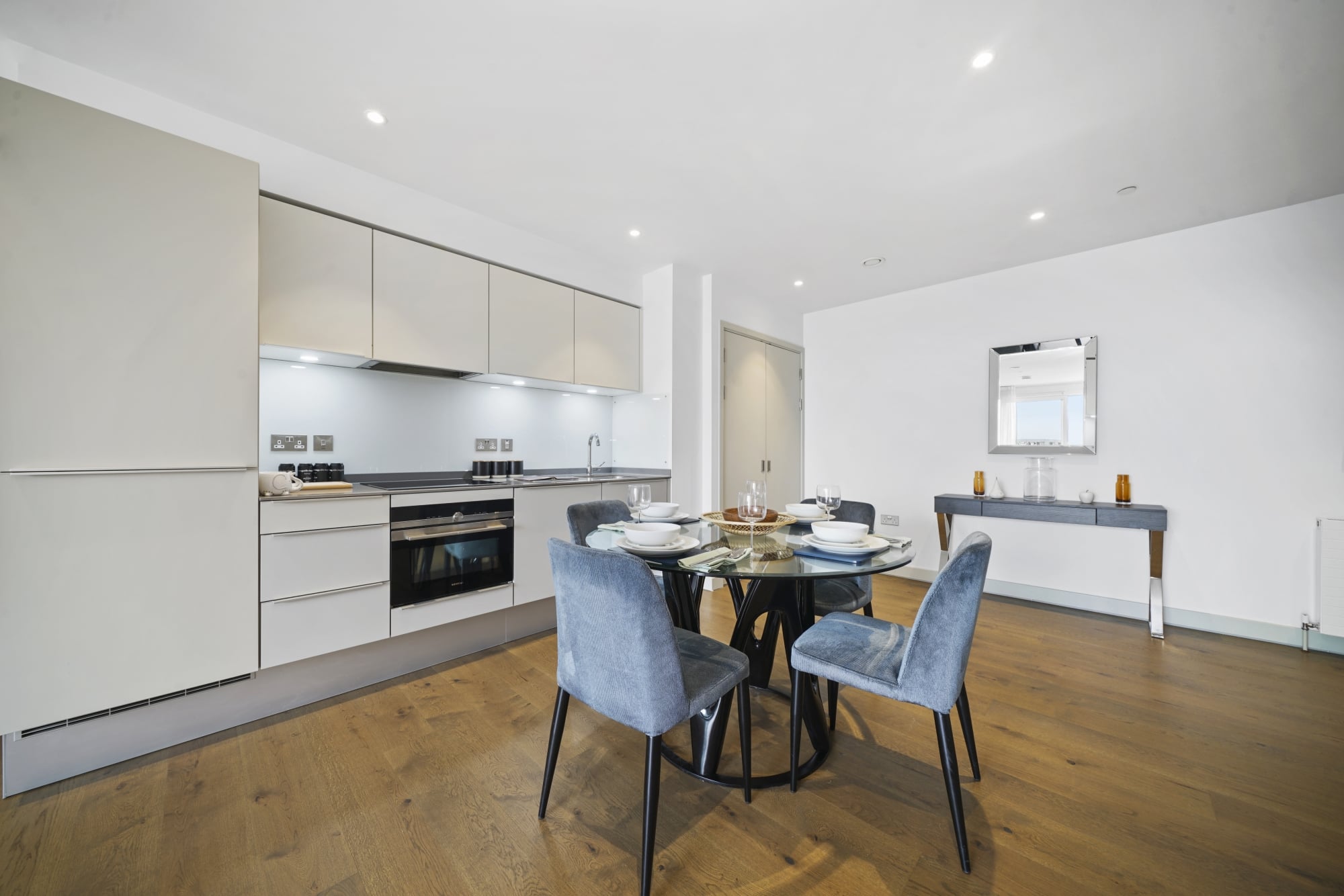 Image 3: Raglan House, London, SE1 6TJ