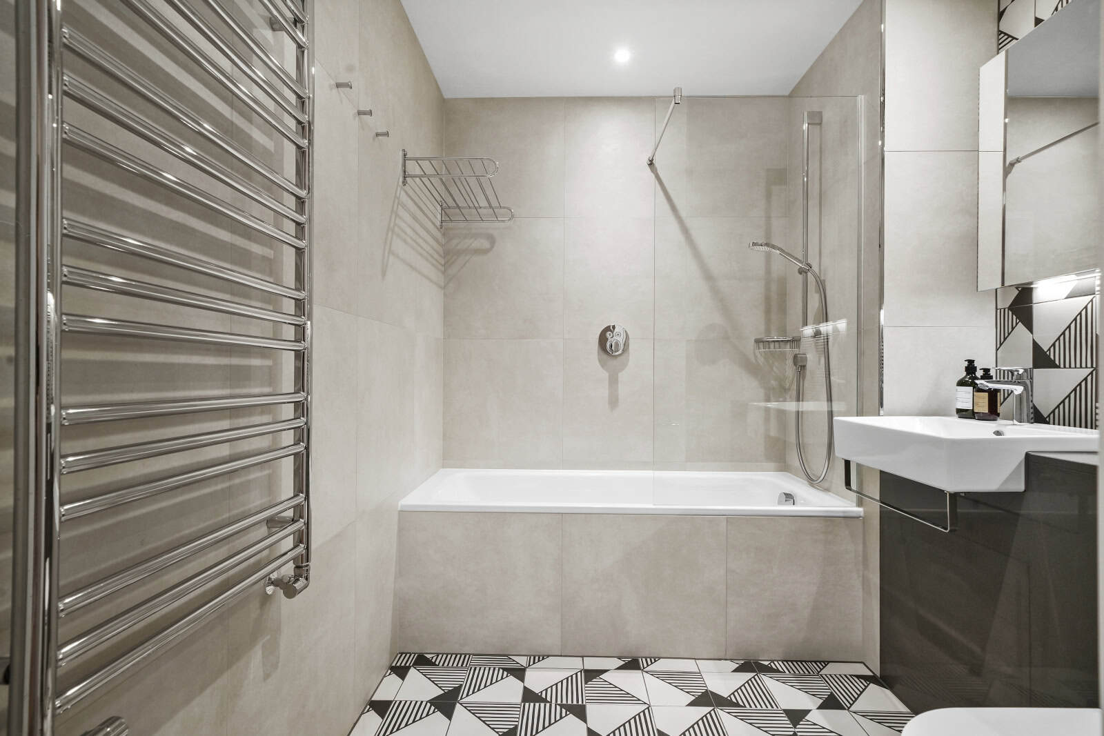 Image 7: Skylark Point, London, E20 1JT