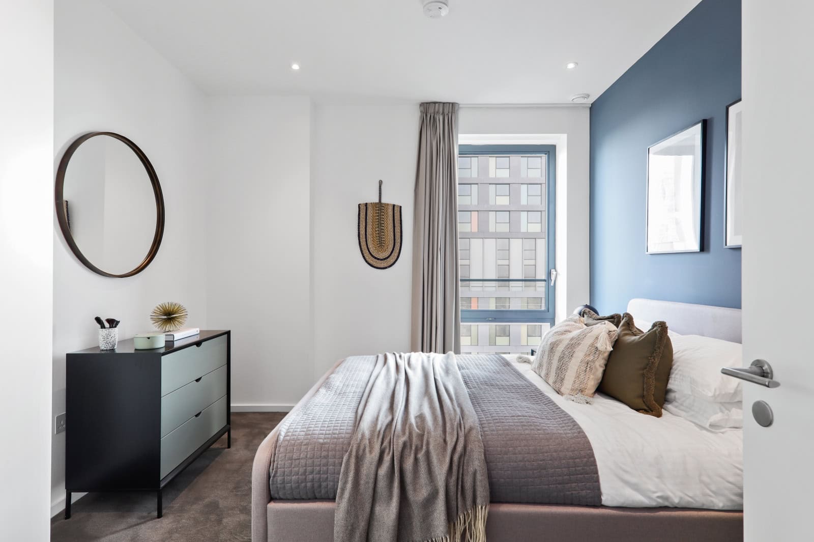 Image 4: Venetian House, London, E20 1EX