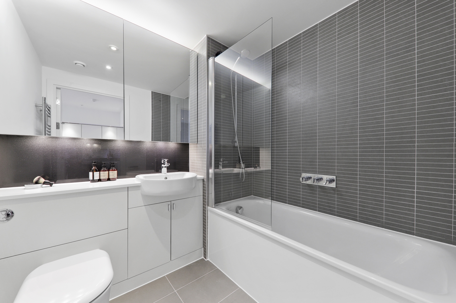 Image 7: Vesta House, London, E20 1AN
